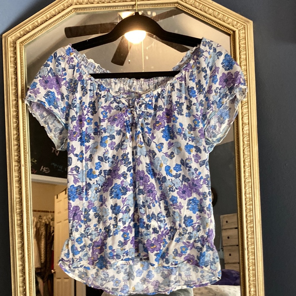 Aeropostale babydoll crop blue floral blouse
